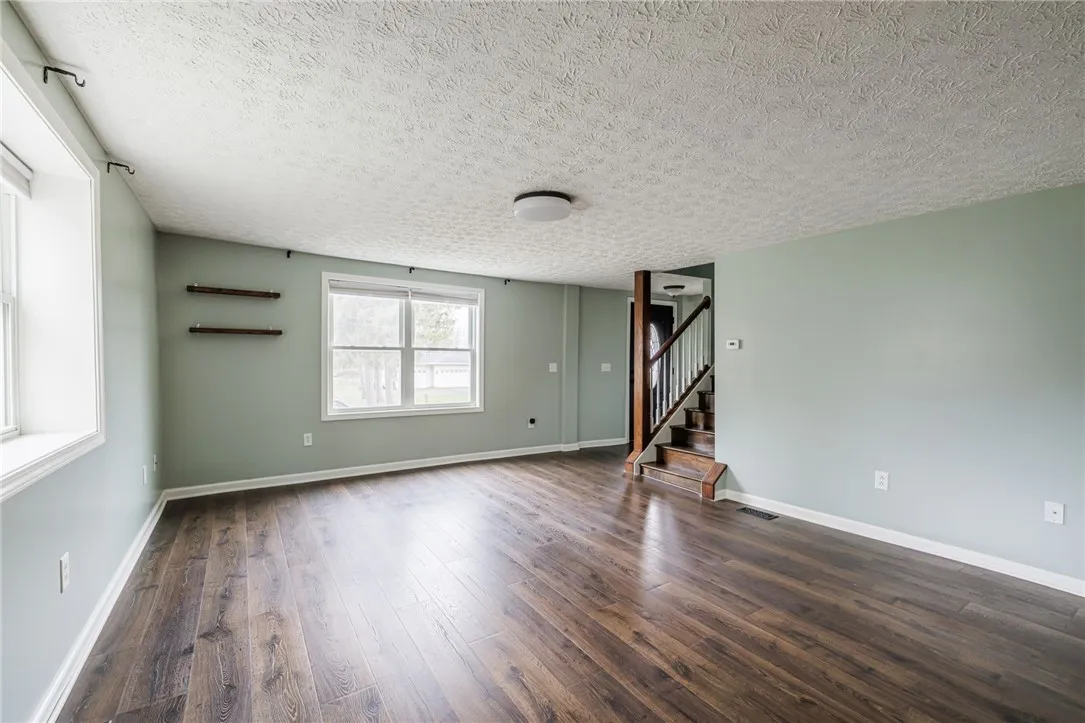 2962 Colby Street, Sweden, New York 14420, Sweden, New York 14420, 4 Bedrooms Bedrooms, 9 Rooms Rooms,2 BathroomsBathrooms,Residential,For Sale,2962 Colby Street, Sweden, New York 14420,0,R1649445