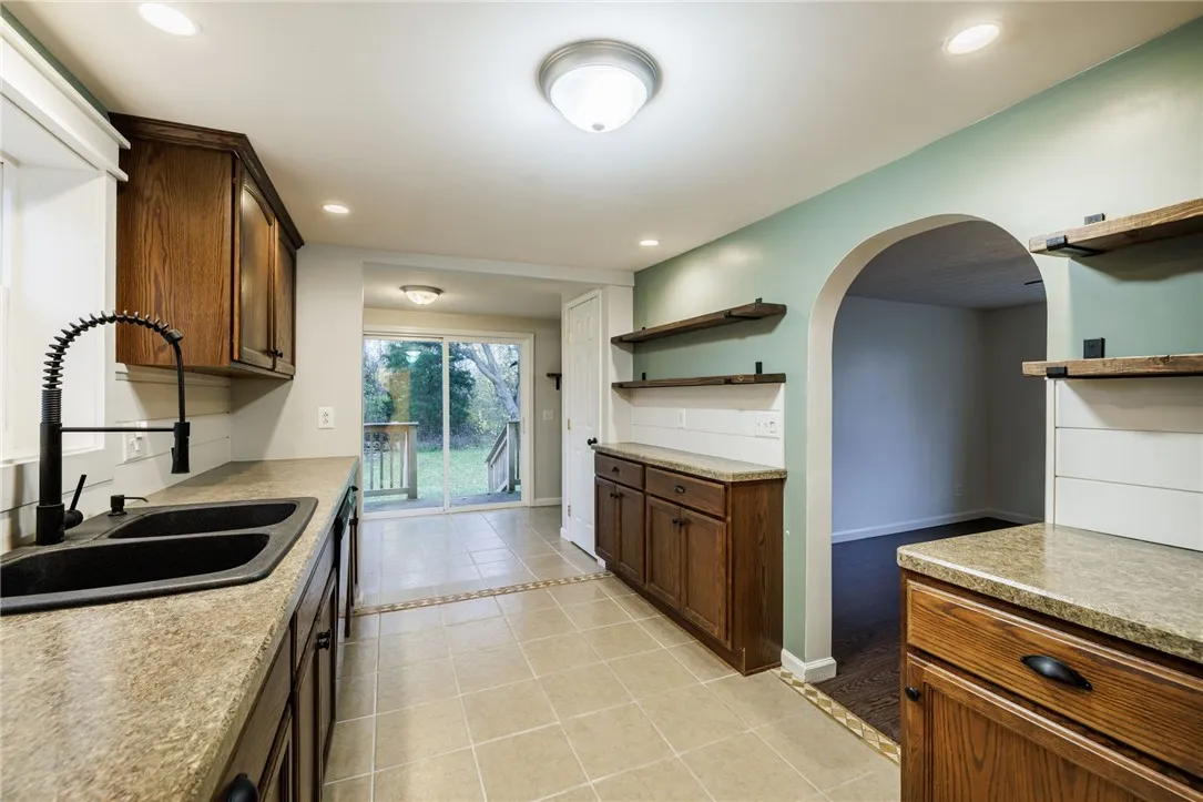 2962 Colby Street, Sweden, New York 14420, Sweden, New York 14420, 4 Bedrooms Bedrooms, 9 Rooms Rooms,2 BathroomsBathrooms,Residential,For Sale,2962 Colby Street, Sweden, New York 14420,0,R1649445