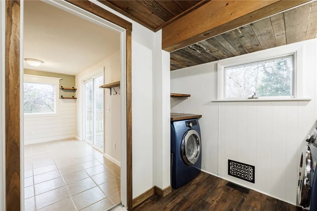 2962 Colby Street, Sweden, New York 14420, Sweden, New York 14420, 4 Bedrooms Bedrooms, 9 Rooms Rooms,2 BathroomsBathrooms,Residential,For Sale,2962 Colby Street, Sweden, New York 14420,0,R1649445