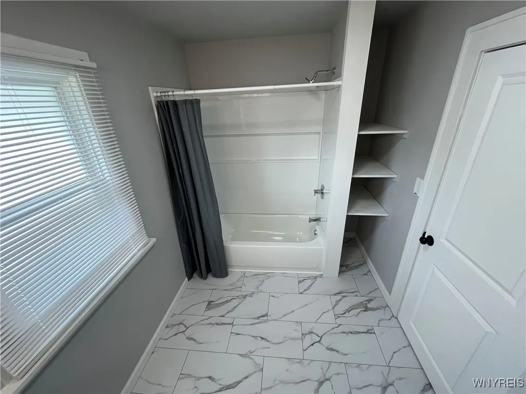 5 Center Street, Hanover, New York 14062, Hanover, New York 14062, 4 Bedrooms Bedrooms, 10 Rooms Rooms,1 BathroomBathrooms,Residential,For Sale,5 Center Street, Hanover, New York 14062,0,B1649369