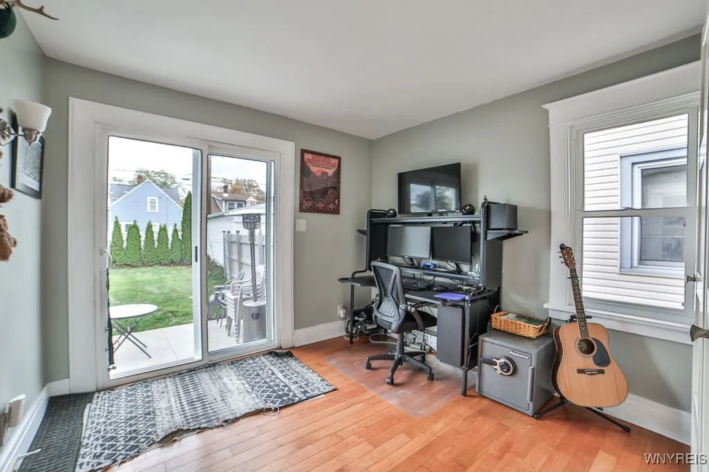 127 Stillwell Avenue, Tonawanda, New York 14217, Tonawanda, New York 14217, 4 Bedrooms Bedrooms, 9 Rooms Rooms,2 BathroomsBathrooms,Residential,For Sale,127 Stillwell Avenue, Tonawanda, New York 14217,0,B1649614