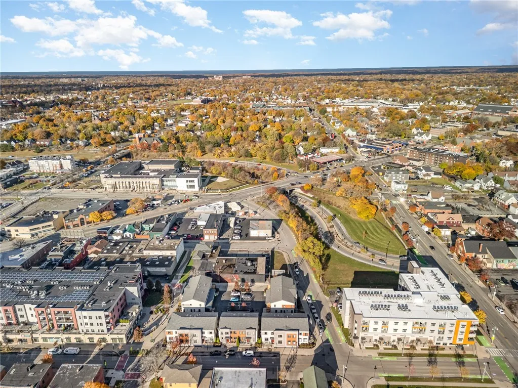 72 Charlotte Street, Rochester, New York 14607, Rochester, New York 14607, 2 Bedrooms Bedrooms, 5 Rooms Rooms,2 BathroomsBathrooms,Residential,For Sale,72 Charlotte Street, Rochester, New York 14607,0,R1649084