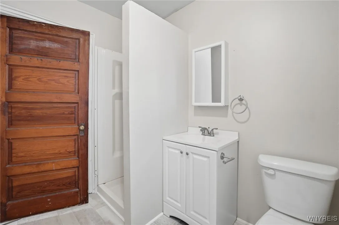 First floor full bath