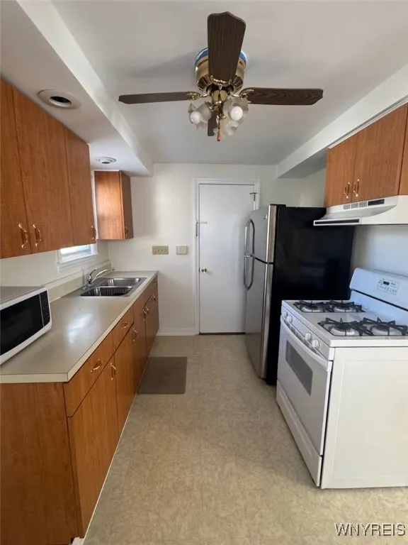 64 Virginia Road, Cheektowaga, New York 14225, Cheektowaga, New York 14225, 4 Bedrooms Bedrooms, ,2 BathroomsBathrooms,Residential,For Sale,64 Virginia Road, Cheektowaga, New York 14225,0,B1649143