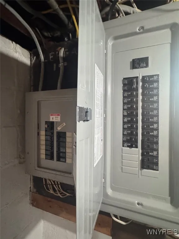 64 Virginia Road, Cheektowaga, New York 14225, Cheektowaga, New York 14225, 4 Bedrooms Bedrooms, ,2 BathroomsBathrooms,Residential,For Sale,64 Virginia Road, Cheektowaga, New York 14225,0,B1649143