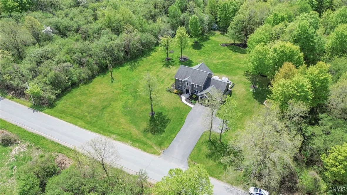 21408 Gillette Road, Watertown Town, New York 1360, Watertown Town, New York 13601, 4 Bedrooms Bedrooms, 11 Rooms Rooms,2 BathroomsBathrooms,Residential,For Sale,21408 Gillette Road, Watertown Town, New York 1360,0,S1649640