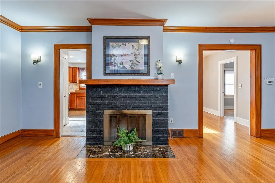 255 Versailles Road, Rochester, New York 14621, Rochester, New York 14621, 4 Bedrooms Bedrooms, 8 Rooms Rooms,1 BathroomBathrooms,Residential,For Sale,255 Versailles Road, Rochester, New York 14621,0,R1649033