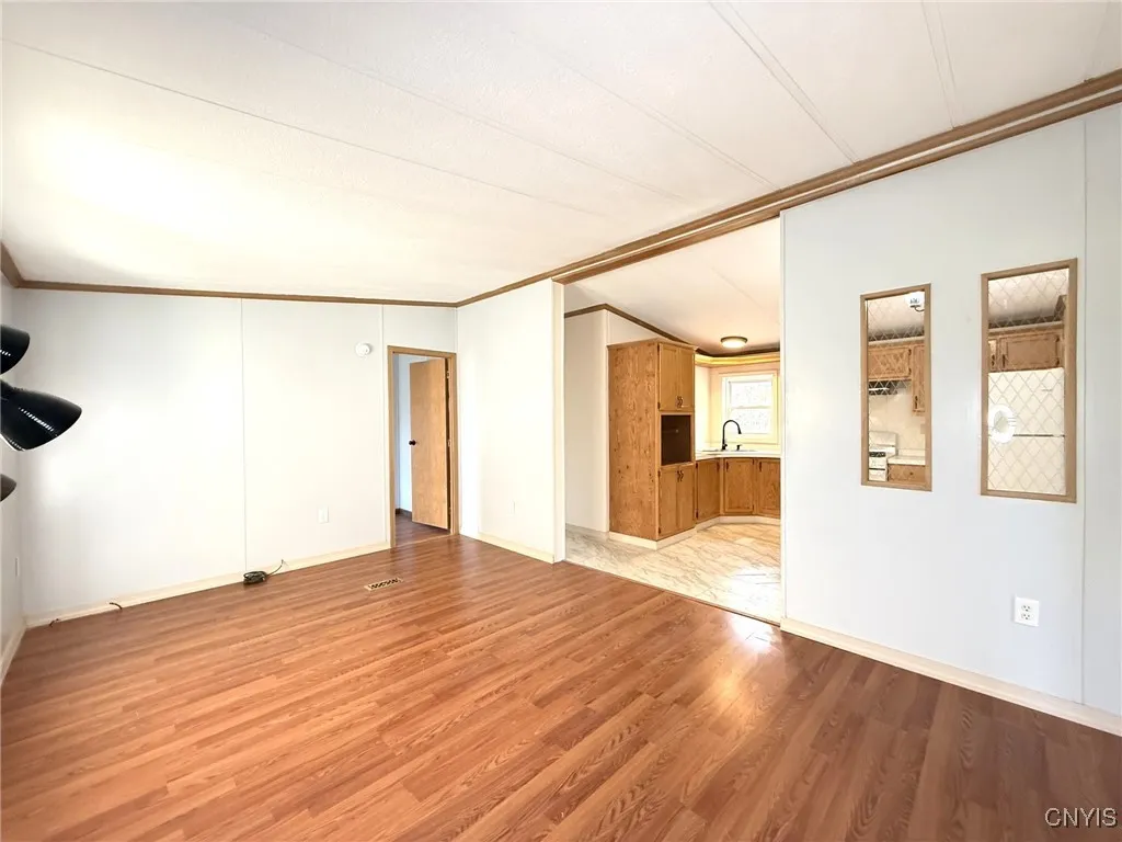 223 Rt-5 Highway, Elbridge, New York 13166, Elbridge, New York 13166, 3 Bedrooms Bedrooms, 6 Rooms Rooms,2 BathroomsBathrooms,Residential,For Sale,223 Rt-5 Highway, Elbridge, New York 13166,0,S1649633