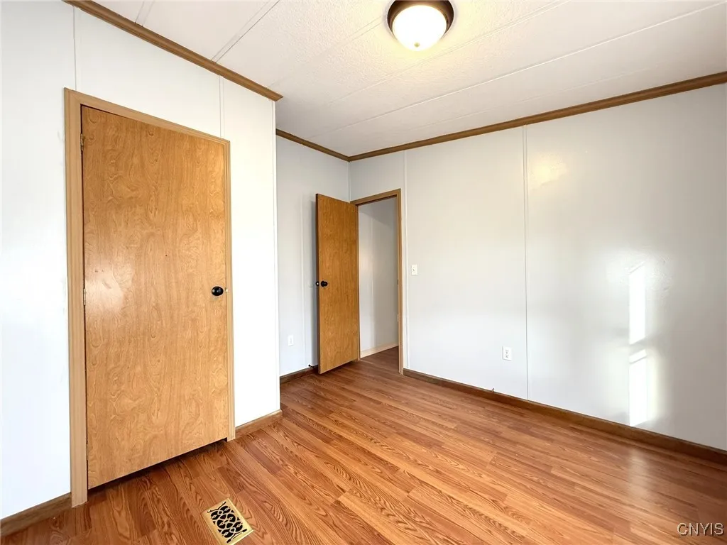 223 Rt-5 Highway, Elbridge, New York 13166, Elbridge, New York 13166, 3 Bedrooms Bedrooms, 6 Rooms Rooms,2 BathroomsBathrooms,Residential,For Sale,223 Rt-5 Highway, Elbridge, New York 13166,0,S1649633