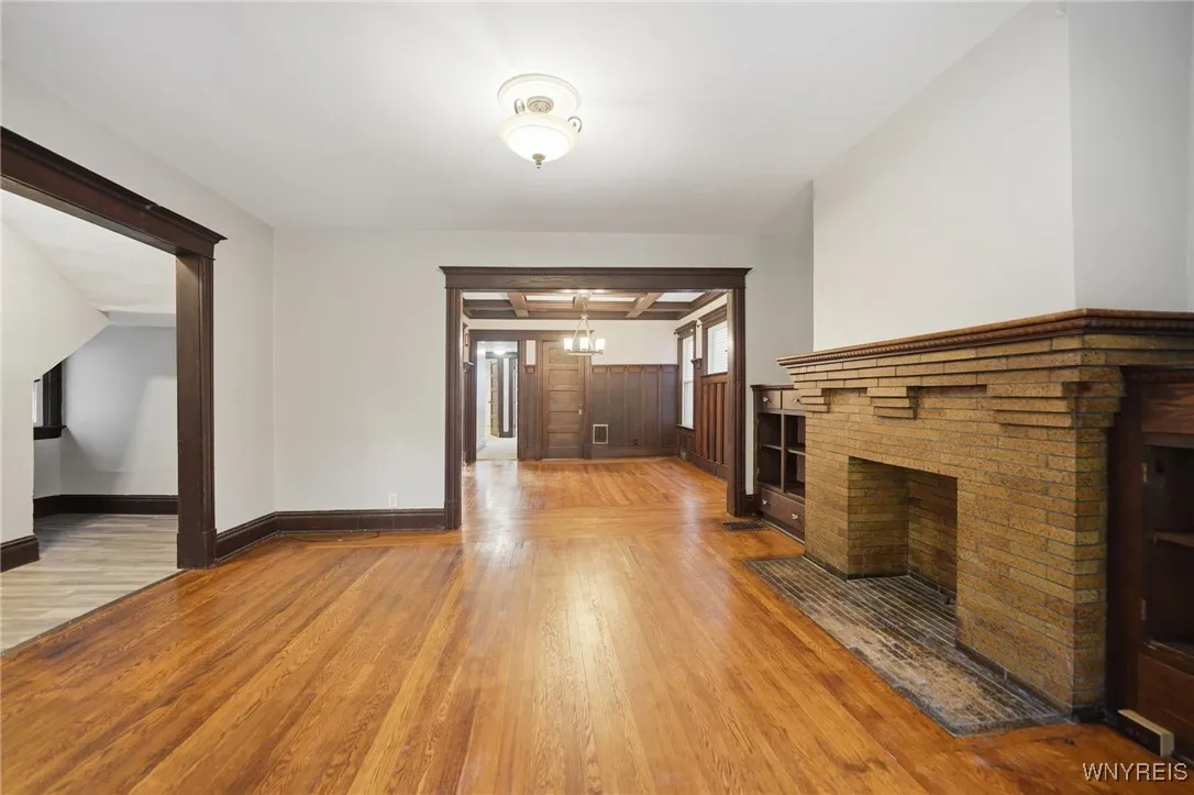 830 Potomac Ave (lw), Buffalo, New York 14209, Buffalo, New York 14209, 3 Bedrooms Bedrooms, 7 Rooms Rooms,1 BathroomBathrooms,Residential Lease,For Rent,830 Potomac Ave (lw), Buffalo, New York 14209,0,B1649164