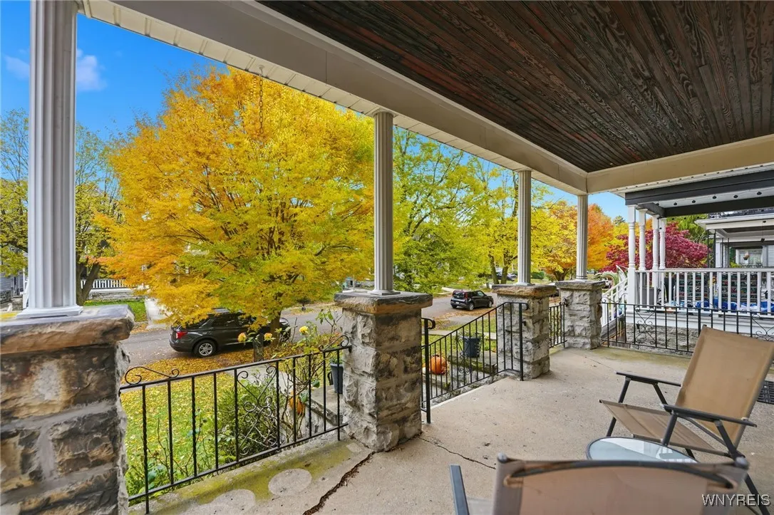 830 Potomac Ave (lw), Buffalo, New York 14209, Buffalo, New York 14209, 3 Bedrooms Bedrooms, 7 Rooms Rooms,1 BathroomBathrooms,Residential Lease,For Rent,830 Potomac Ave (lw), Buffalo, New York 14209,0,B1649164