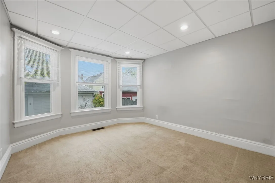 830 Potomac Ave (lw), Buffalo, New York 14209, Buffalo, New York 14209, 3 Bedrooms Bedrooms, 7 Rooms Rooms,1 BathroomBathrooms,Residential Lease,For Rent,830 Potomac Ave (lw), Buffalo, New York 14209,0,B1649164