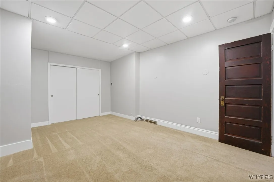 830 Potomac Ave (lw), Buffalo, New York 14209, Buffalo, New York 14209, 3 Bedrooms Bedrooms, 7 Rooms Rooms,1 BathroomBathrooms,Residential Lease,For Rent,830 Potomac Ave (lw), Buffalo, New York 14209,0,B1649164