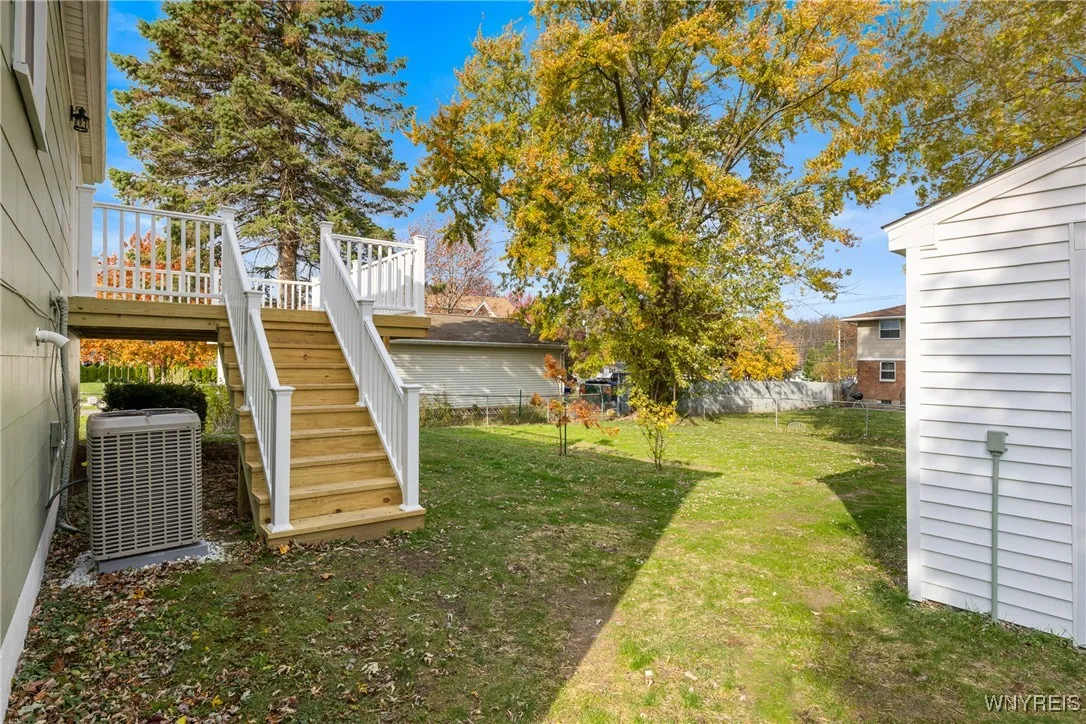 3934 Harvard Street, Hamburg, New York 14075, Hamburg, New York 14075, 3 Bedrooms Bedrooms, 7 Rooms Rooms,2 BathroomsBathrooms,Residential,For Sale,3934 Harvard Street, Hamburg, New York 14075,0,B1649454