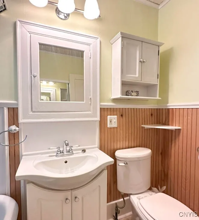 12 Rose Place, Utica, New York 13502, Utica, New York 13502, 3 Bedrooms Bedrooms, 7 Rooms Rooms,1 BathroomBathrooms,Residential,For Sale,12 Rose Place, Utica, New York 13502,0,S1649671