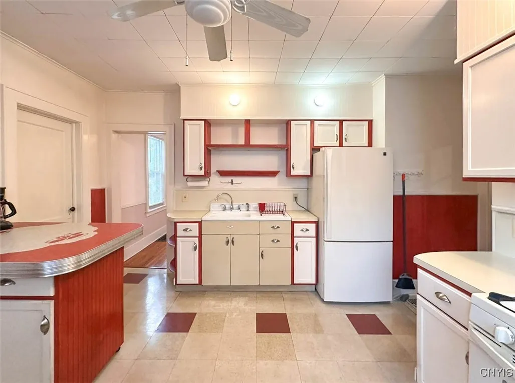 12 Rose Place, Utica, New York 13502, Utica, New York 13502, 3 Bedrooms Bedrooms, 7 Rooms Rooms,1 BathroomBathrooms,Residential,For Sale,12 Rose Place, Utica, New York 13502,0,S1649671