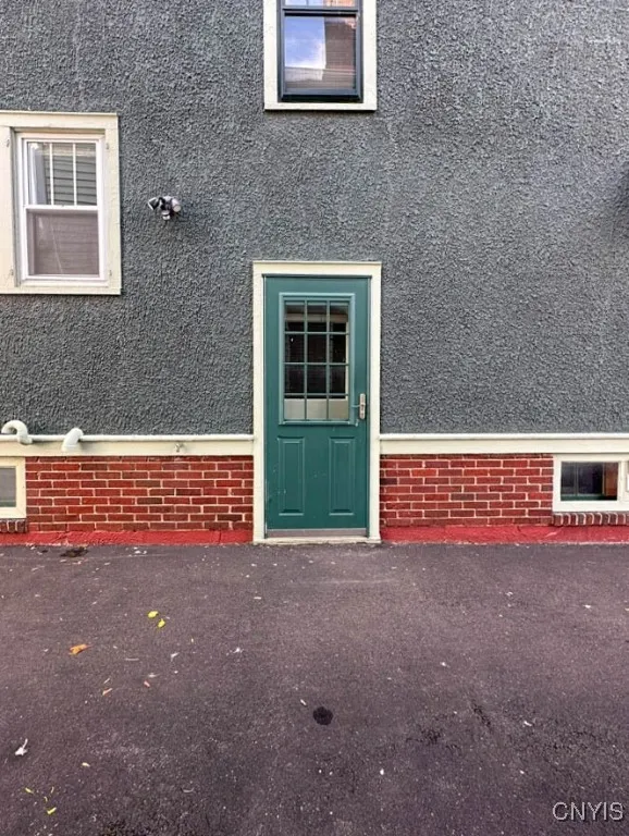 12 Rose Place, Utica, New York 13502, Utica, New York 13502, 3 Bedrooms Bedrooms, 7 Rooms Rooms,1 BathroomBathrooms,Residential,For Sale,12 Rose Place, Utica, New York 13502,0,S1649671