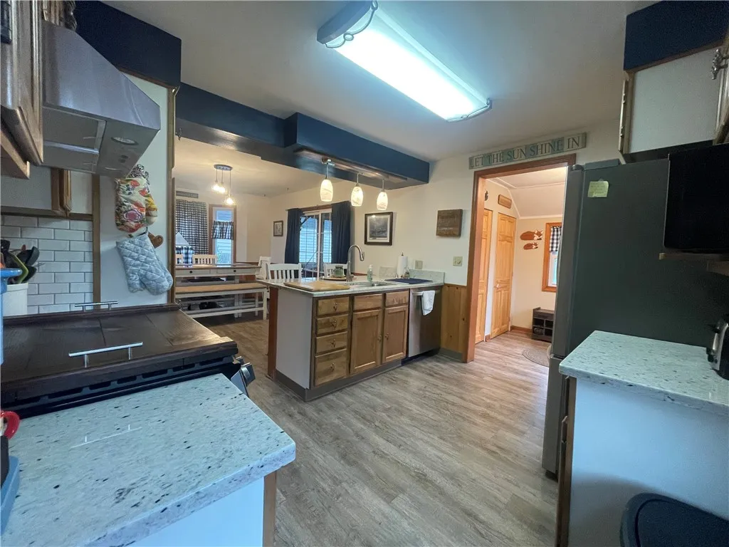 2342 Lower Lake Road, Seneca Falls, New York 13148, Seneca Falls, New York 13148, 3 Bedrooms Bedrooms, 7 Rooms Rooms,2 BathroomsBathrooms,Residential,For Sale,2342 Lower Lake Road, Seneca Falls, New York 13148,0,R1649504