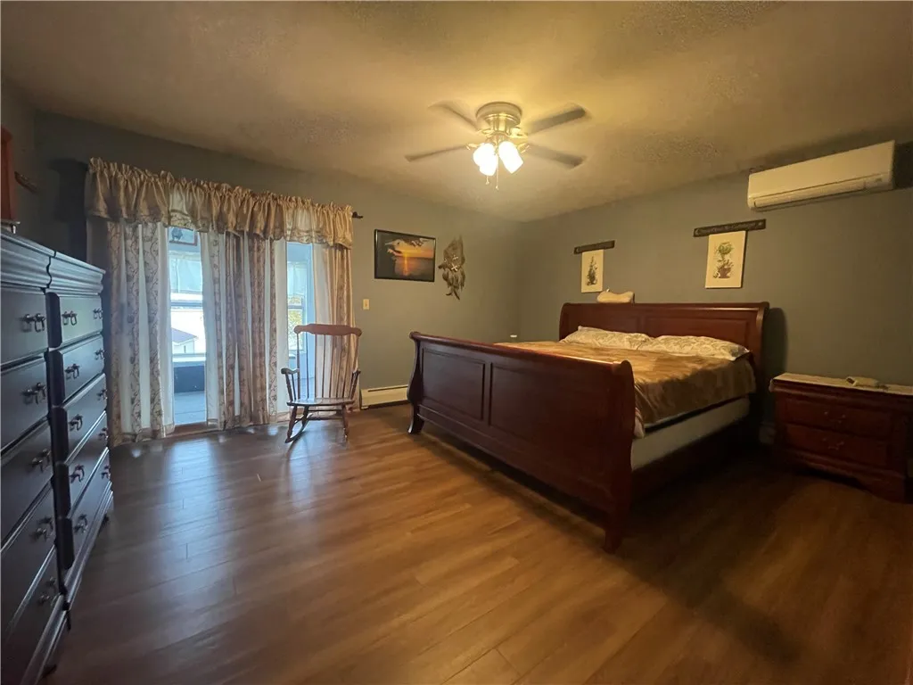 2342 Lower Lake Road, Seneca Falls, New York 13148, Seneca Falls, New York 13148, 3 Bedrooms Bedrooms, 7 Rooms Rooms,2 BathroomsBathrooms,Residential,For Sale,2342 Lower Lake Road, Seneca Falls, New York 13148,0,R1649504