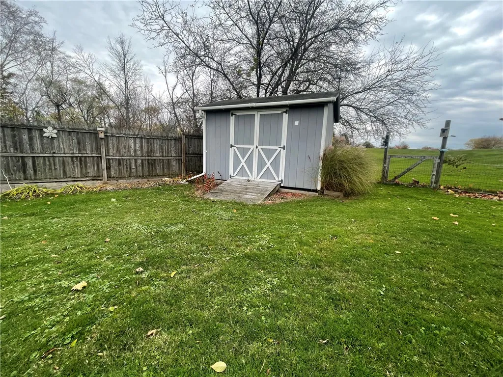 2342 Lower Lake Road, Seneca Falls, New York 13148, Seneca Falls, New York 13148, 3 Bedrooms Bedrooms, 7 Rooms Rooms,2 BathroomsBathrooms,Residential,For Sale,2342 Lower Lake Road, Seneca Falls, New York 13148,0,R1649504