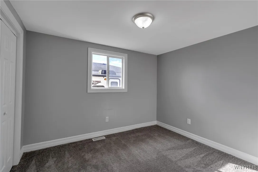 51 West 2nd Street, Cheektowaga, New York 14043, Cheektowaga, New York 14043, 3 Bedrooms Bedrooms, 5 Rooms Rooms,1 BathroomBathrooms,Residential,For Sale,51 West 2nd Street, Cheektowaga, New York 14043,0,B1649524