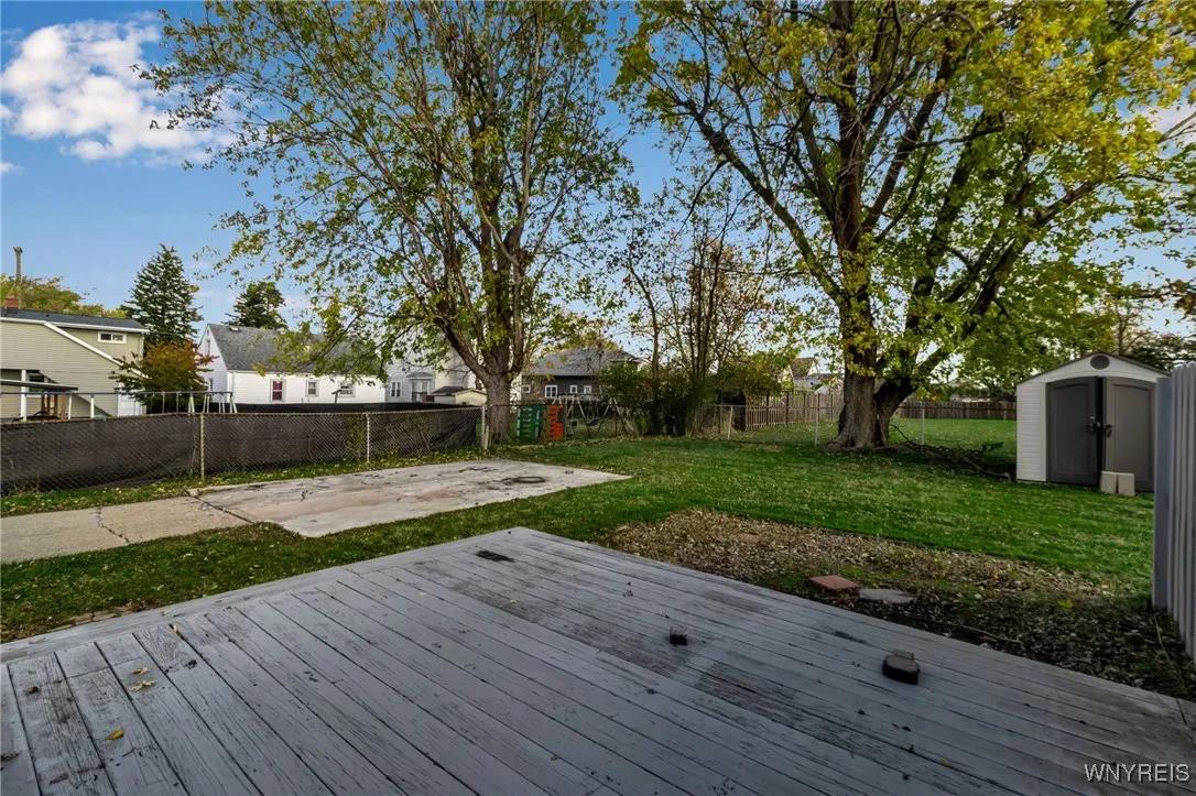 51 West 2nd Street, Cheektowaga, New York 14043, Cheektowaga, New York 14043, 3 Bedrooms Bedrooms, 5 Rooms Rooms,1 BathroomBathrooms,Residential,For Sale,51 West 2nd Street, Cheektowaga, New York 14043,0,B1649524