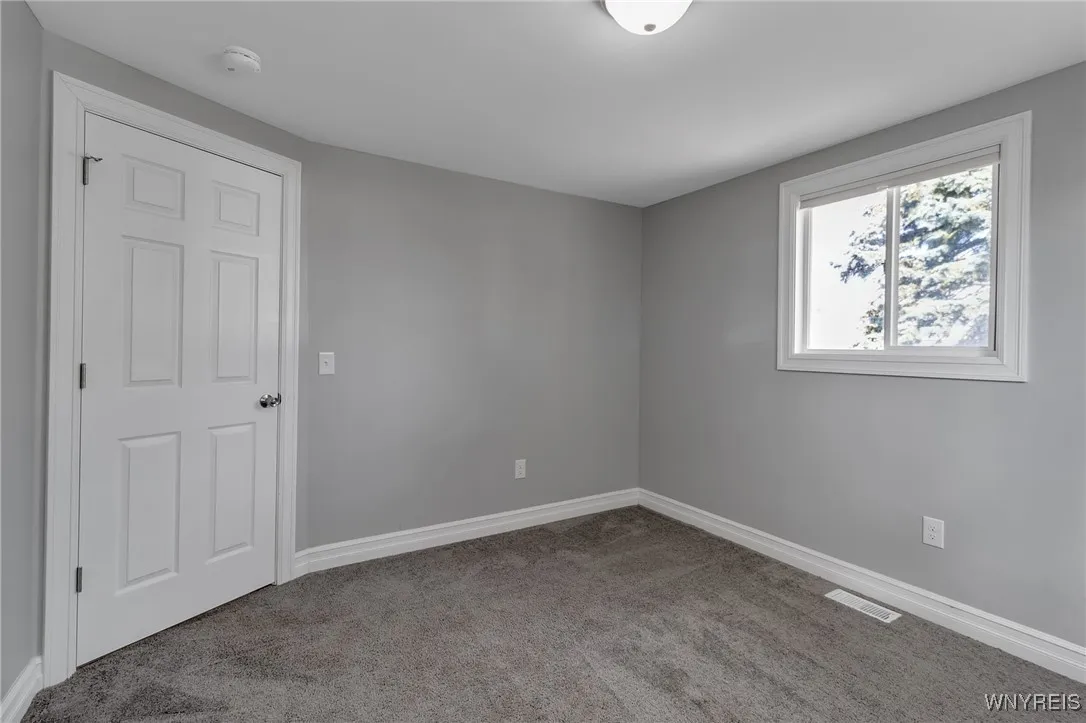 51 West 2nd Street, Cheektowaga, New York 14043, Cheektowaga, New York 14043, 3 Bedrooms Bedrooms, 5 Rooms Rooms,1 BathroomBathrooms,Residential,For Sale,51 West 2nd Street, Cheektowaga, New York 14043,0,B1649524