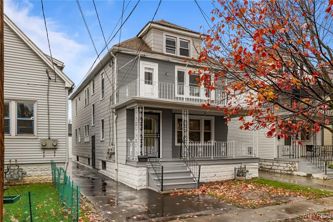 335 Riverside Avenue, Buffalo, New York 14207, Buffalo, New York 14207, 6 Bedrooms Bedrooms, ,2 BathroomsBathrooms,Residential,For Sale,335 Riverside Avenue, Buffalo, New York 14207,0,B1649674