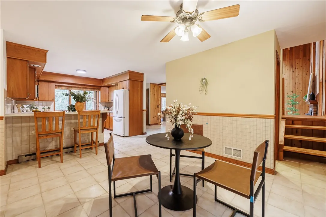 6799 Rice Road, East Bloomfield, New York 14564, East Bloomfield, New York 14564, 4 Bedrooms Bedrooms, 10 Rooms Rooms,2 BathroomsBathrooms,Residential,For Sale,6799 Rice Road, East Bloomfield, New York 14564,0,R1649444