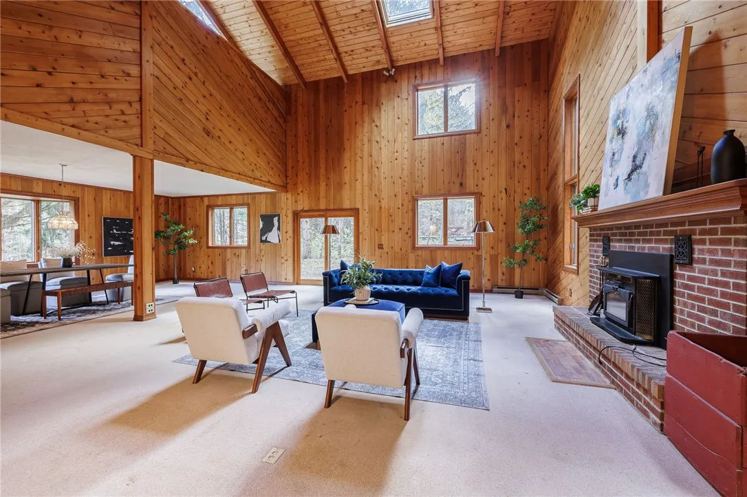 6799 Rice Road, East Bloomfield, New York 14564, East Bloomfield, New York 14564, 4 Bedrooms Bedrooms, 10 Rooms Rooms,2 BathroomsBathrooms,Residential,For Sale,6799 Rice Road, East Bloomfield, New York 14564,0,R1649444