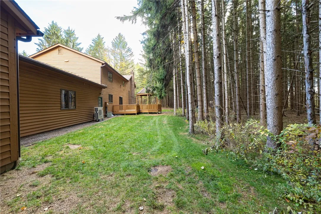 6799 Rice Road, East Bloomfield, New York 14564, East Bloomfield, New York 14564, 4 Bedrooms Bedrooms, 10 Rooms Rooms,2 BathroomsBathrooms,Residential,For Sale,6799 Rice Road, East Bloomfield, New York 14564,0,R1649444