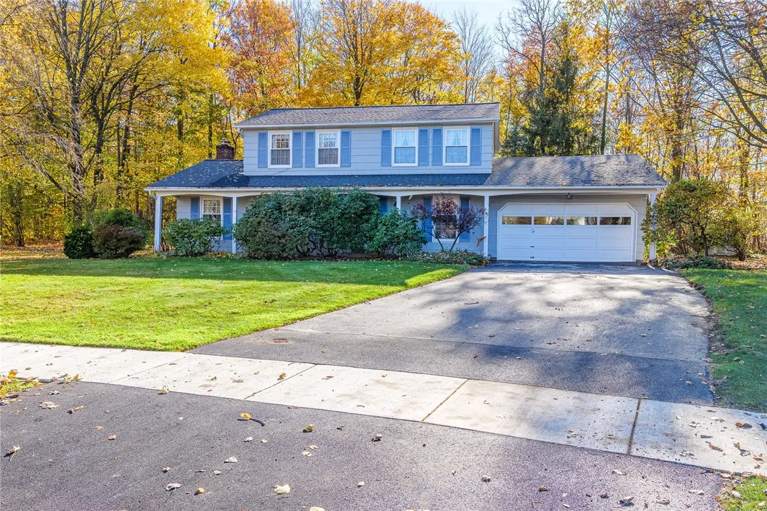 287 Stoneycreek Drive, Greece, New York 14616, Greece, New York 14616, 4 Bedrooms Bedrooms, 8 Rooms Rooms,1 BathroomBathrooms,Residential,For Sale,287 Stoneycreek Drive, Greece, New York 14616,0,R1649593