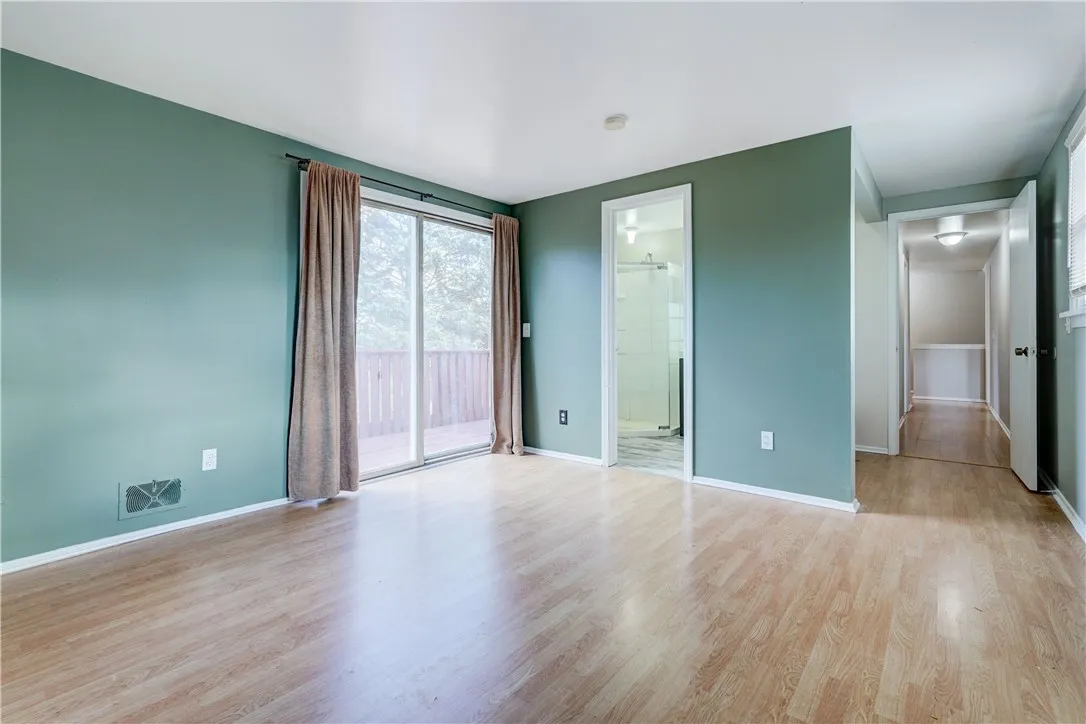 34 Belinda Crescent, Perinton, New York 14450, Perinton, New York 14450, 3 Bedrooms Bedrooms, 6 Rooms Rooms,2 BathroomsBathrooms,Residential,For Sale,34 Belinda Crescent, Perinton, New York 14450,0,R1649346