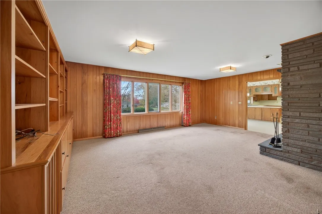 9 Rosewood Drive, Milo, New York 14527, Milo, New York 14527, 3 Bedrooms Bedrooms, 15 Rooms Rooms,3 BathroomsBathrooms,Residential,For Sale,9 Rosewood Drive, Milo, New York 14527,0,R1649663