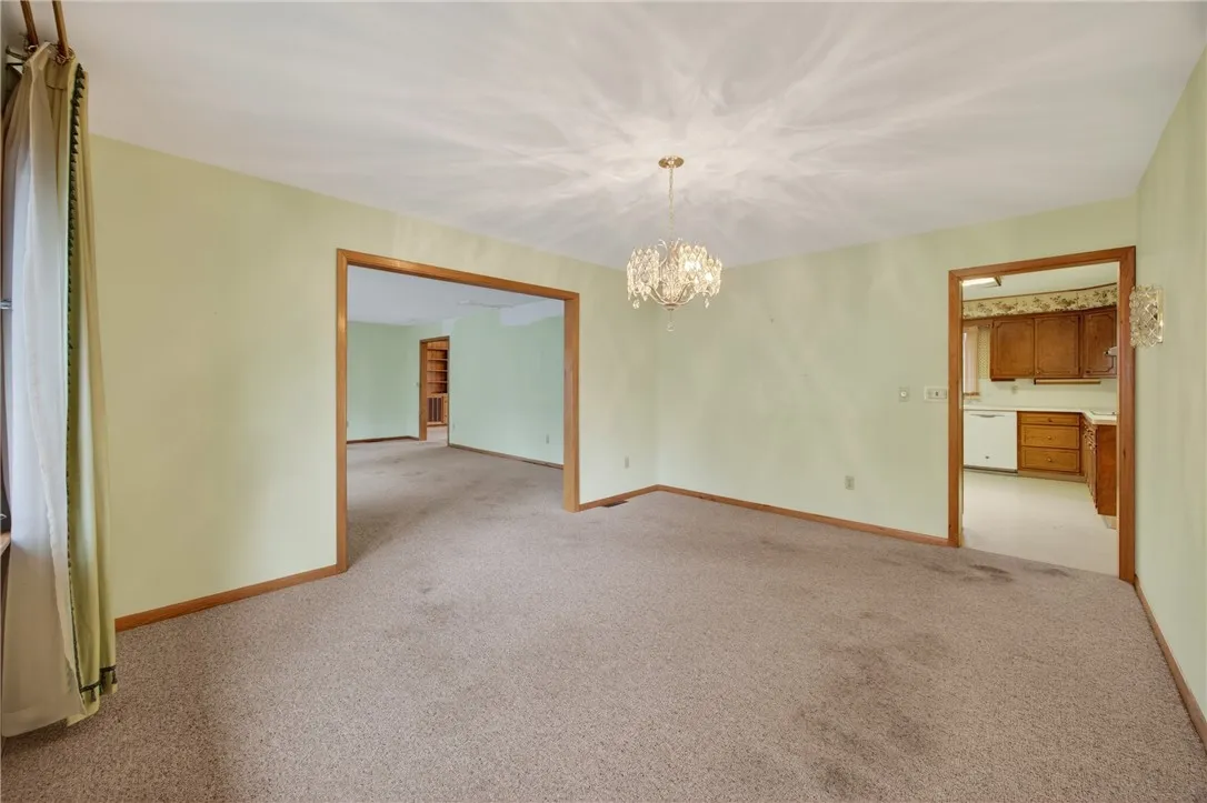 9 Rosewood Drive, Milo, New York 14527, Milo, New York 14527, 3 Bedrooms Bedrooms, 15 Rooms Rooms,3 BathroomsBathrooms,Residential,For Sale,9 Rosewood Drive, Milo, New York 14527,0,R1649663