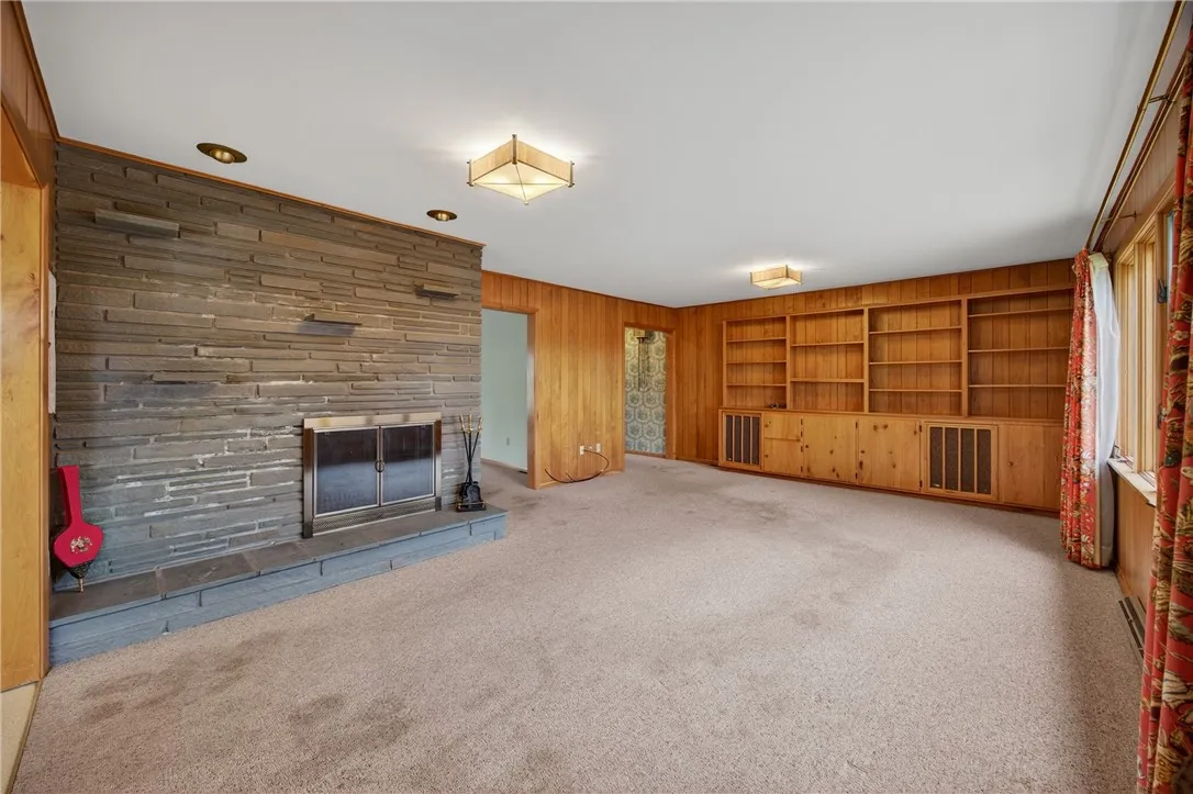 9 Rosewood Drive, Milo, New York 14527, Milo, New York 14527, 3 Bedrooms Bedrooms, 15 Rooms Rooms,3 BathroomsBathrooms,Residential,For Sale,9 Rosewood Drive, Milo, New York 14527,0,R1649663