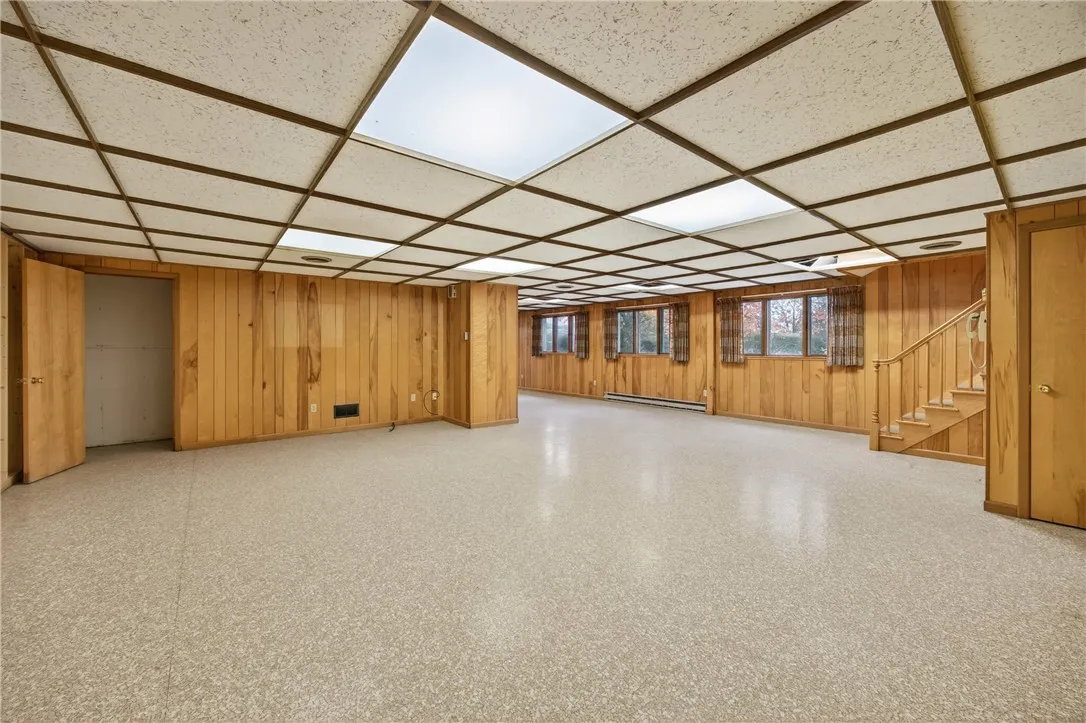 9 Rosewood Drive, Milo, New York 14527, Milo, New York 14527, 3 Bedrooms Bedrooms, 15 Rooms Rooms,3 BathroomsBathrooms,Residential,For Sale,9 Rosewood Drive, Milo, New York 14527,0,R1649663