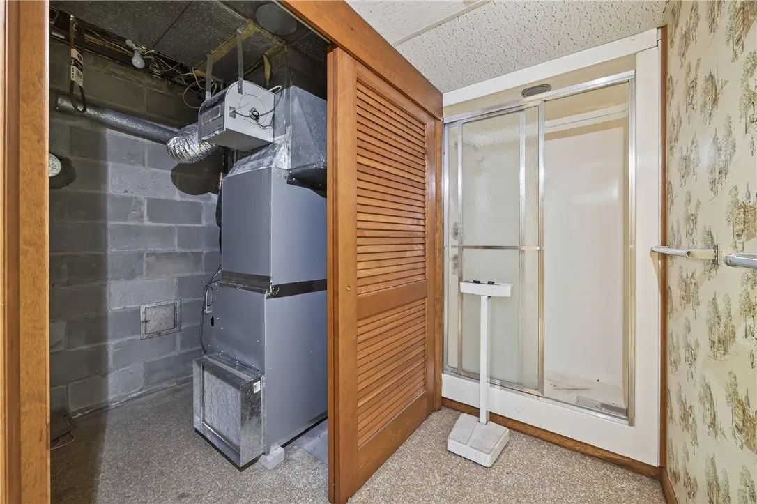 9 Rosewood Drive, Milo, New York 14527, Milo, New York 14527, 3 Bedrooms Bedrooms, 15 Rooms Rooms,3 BathroomsBathrooms,Residential,For Sale,9 Rosewood Drive, Milo, New York 14527,0,R1649663