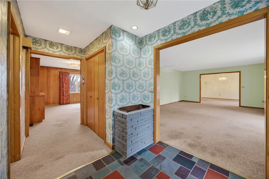 9 Rosewood Drive, Milo, New York 14527, Milo, New York 14527, 3 Bedrooms Bedrooms, 15 Rooms Rooms,3 BathroomsBathrooms,Residential,For Sale,9 Rosewood Drive, Milo, New York 14527,0,R1649663