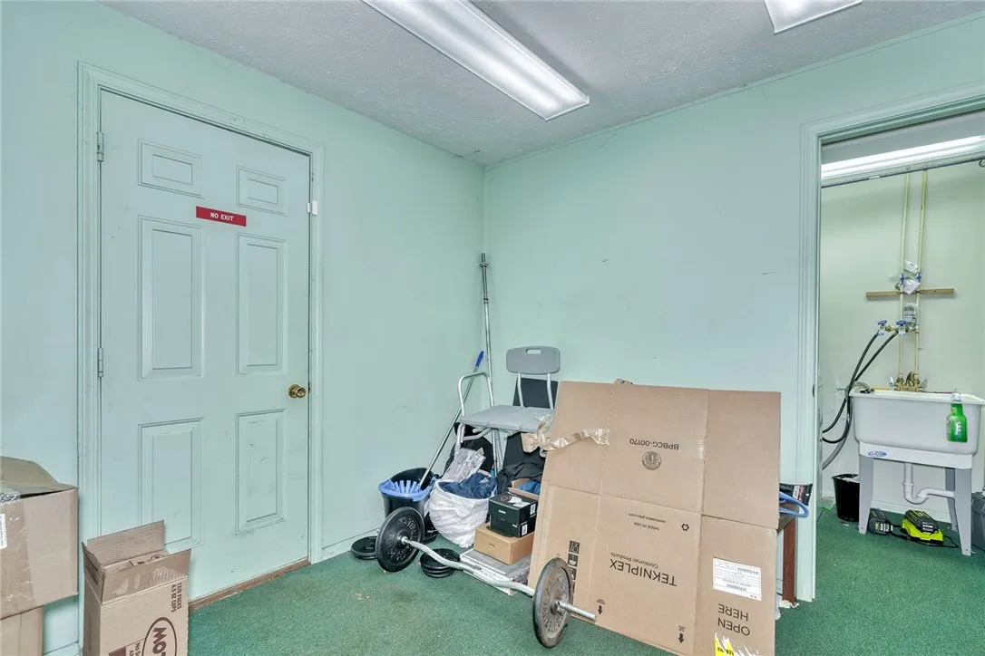 66 East Main Street, Webster, New York 14580, Webster, New York 14580, 5 Bedrooms Bedrooms, 15 Rooms Rooms,3 BathroomsBathrooms,Residential,For Sale,66 East Main Street, Webster, New York 14580,0,R1649596