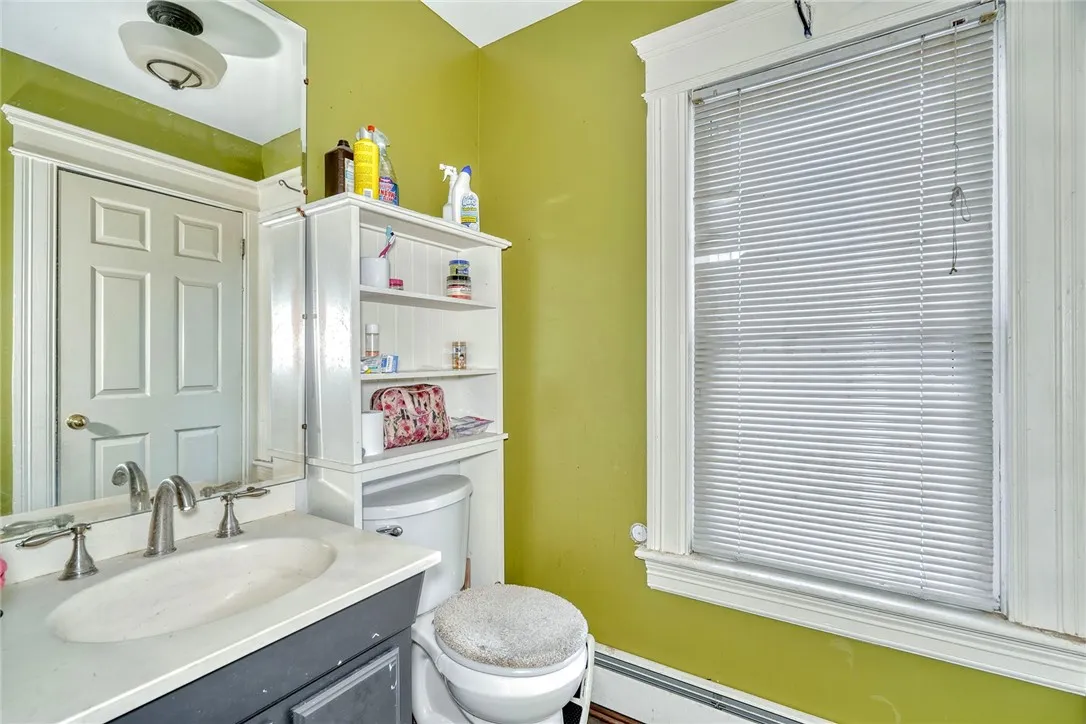 66 East Main Street, Webster, New York 14580, Webster, New York 14580, 5 Bedrooms Bedrooms, 15 Rooms Rooms,3 BathroomsBathrooms,Residential,For Sale,66 East Main Street, Webster, New York 14580,0,R1649596