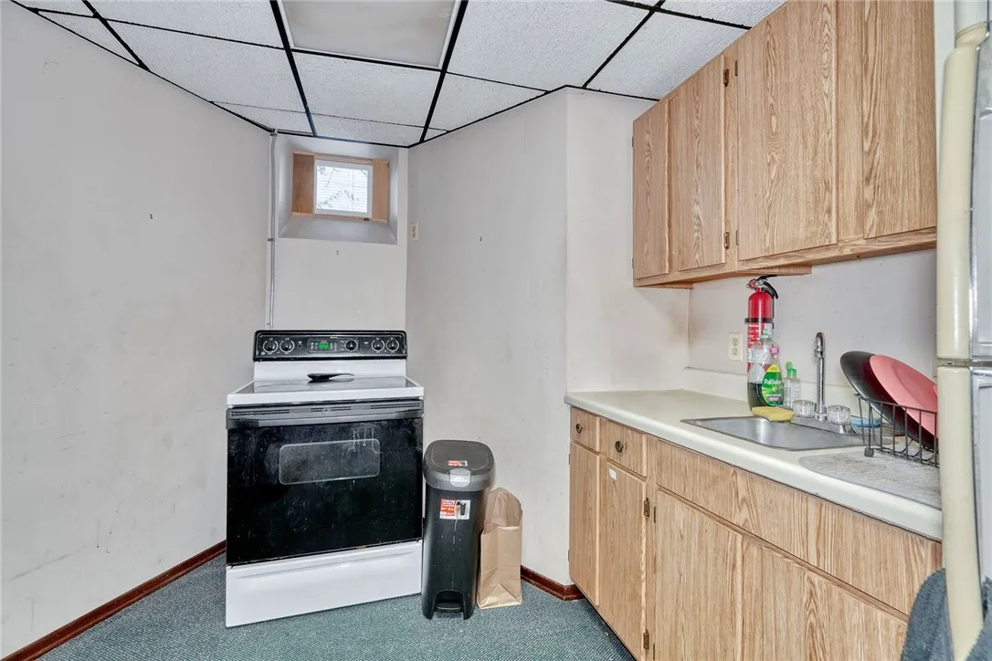 66 East Main Street, Webster, New York 14580, Webster, New York 14580, 5 Bedrooms Bedrooms, 15 Rooms Rooms,3 BathroomsBathrooms,Residential,For Sale,66 East Main Street, Webster, New York 14580,0,R1649596