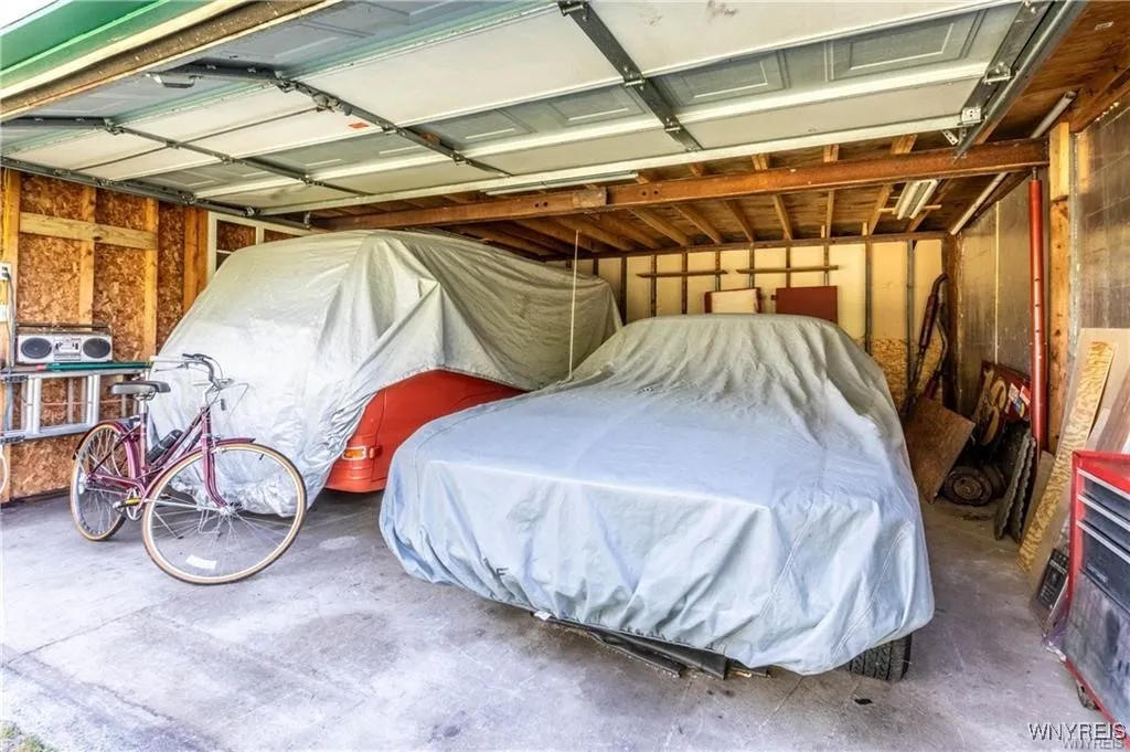 8106 East Britton Drive, Niagara, New York 14304, Niagara, New York 14304, 3 Bedrooms Bedrooms, 8 Rooms Rooms,1 BathroomBathrooms,Residential,For Sale,8106 East Britton Drive, Niagara, New York 14304,0,B1649655