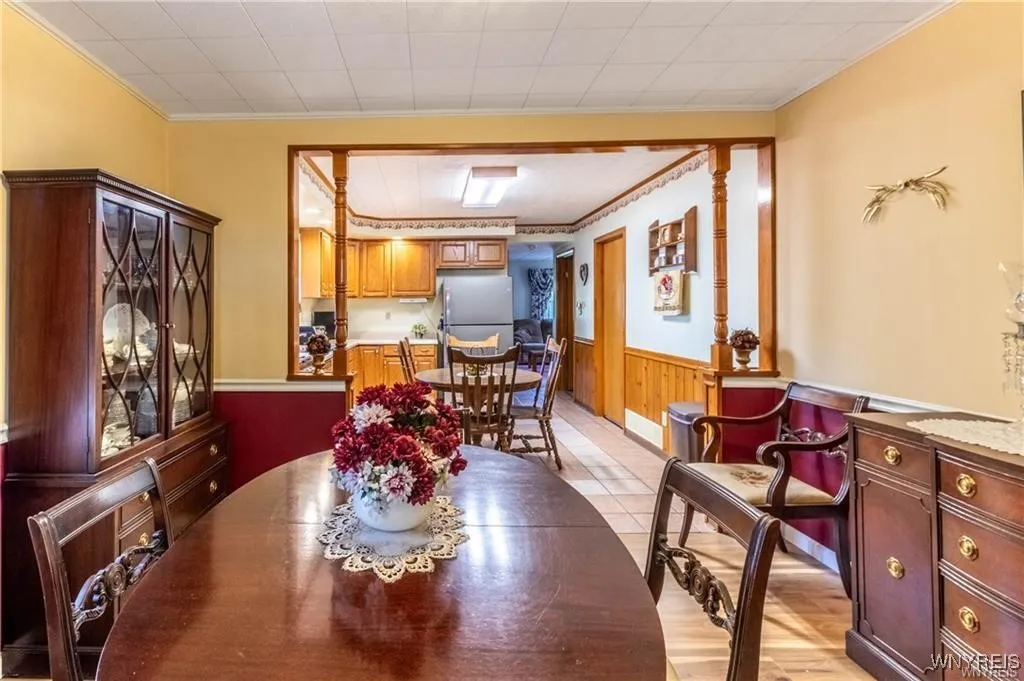 8106 East Britton Drive, Niagara, New York 14304, Niagara, New York 14304, 3 Bedrooms Bedrooms, 8 Rooms Rooms,1 BathroomBathrooms,Residential,For Sale,8106 East Britton Drive, Niagara, New York 14304,0,B1649655