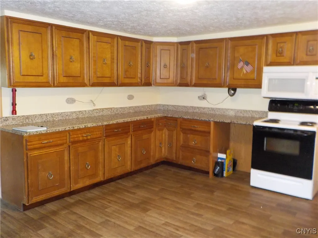 10846 Baker Road, Cato, New York 13033, Cato, New York 13033, 4 Bedrooms Bedrooms, ,2 BathroomsBathrooms,Land,For Sale,10846 Baker Road, Cato, New York 13033,0,S1649716