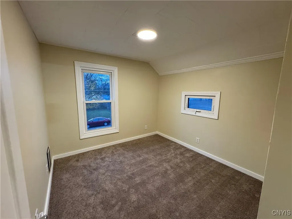 302 North Main Street, Lenox, New York 13032, Lenox, New York 13032, 3 Bedrooms Bedrooms, 7 Rooms Rooms,1 BathroomBathrooms,Residential,For Sale,302 North Main Street, Lenox, New York 13032,0,S1649303