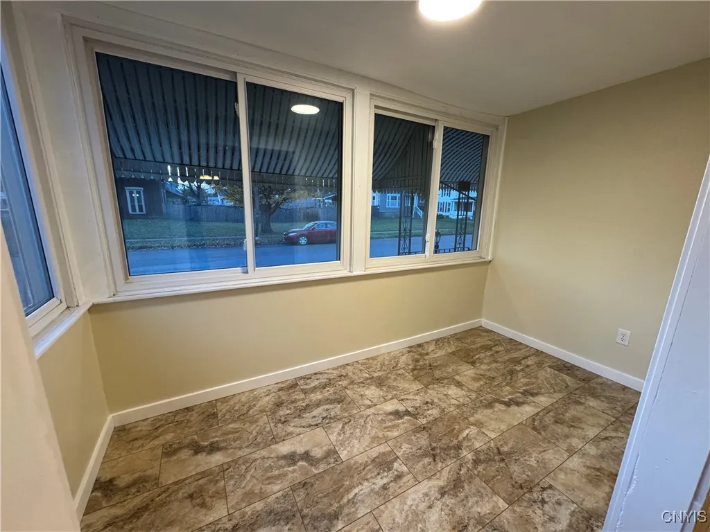 302 North Main Street, Lenox, New York 13032, Lenox, New York 13032, 3 Bedrooms Bedrooms, 7 Rooms Rooms,1 BathroomBathrooms,Residential,For Sale,302 North Main Street, Lenox, New York 13032,0,S1649303