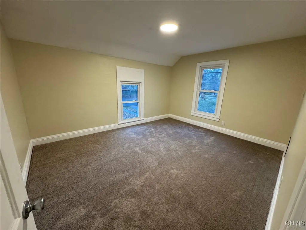 302 North Main Street, Lenox, New York 13032, Lenox, New York 13032, 3 Bedrooms Bedrooms, 7 Rooms Rooms,1 BathroomBathrooms,Residential,For Sale,302 North Main Street, Lenox, New York 13032,0,S1649303