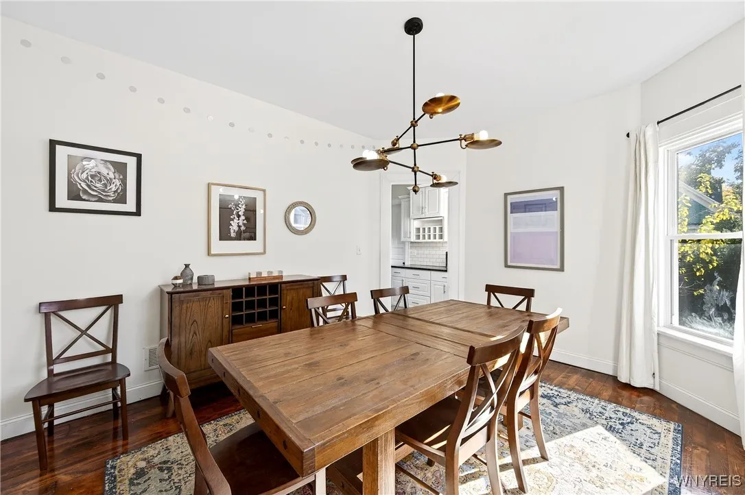 52 Saint Johns Place, Buffalo, New York 14201, Buffalo, New York 14201, 4 Bedrooms Bedrooms, 10 Rooms Rooms,2 BathroomsBathrooms,Residential,For Sale,52 Saint Johns Place, Buffalo, New York 14201,0,B1649192