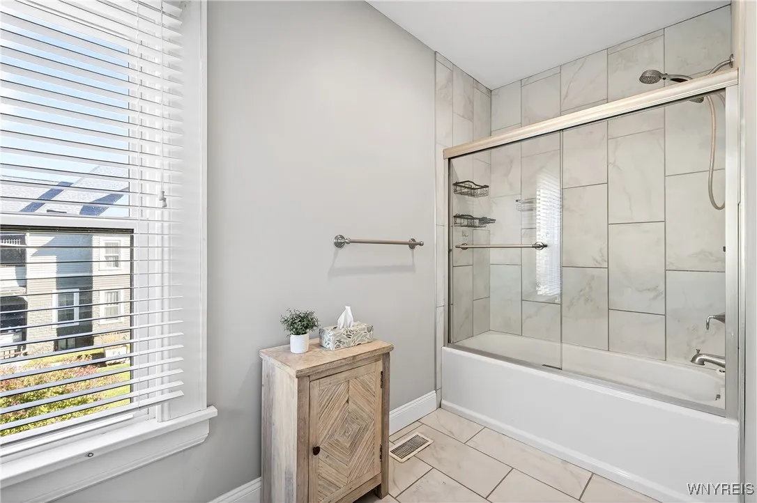 52 Saint Johns Place, Buffalo, New York 14201, Buffalo, New York 14201, 4 Bedrooms Bedrooms, 10 Rooms Rooms,2 BathroomsBathrooms,Residential,For Sale,52 Saint Johns Place, Buffalo, New York 14201,0,B1649192